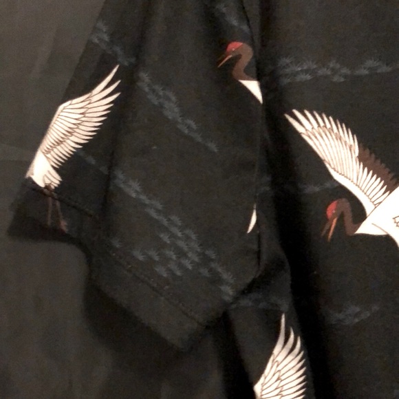 FOREVER 21 Men T-shirt - Picture 6 of 9